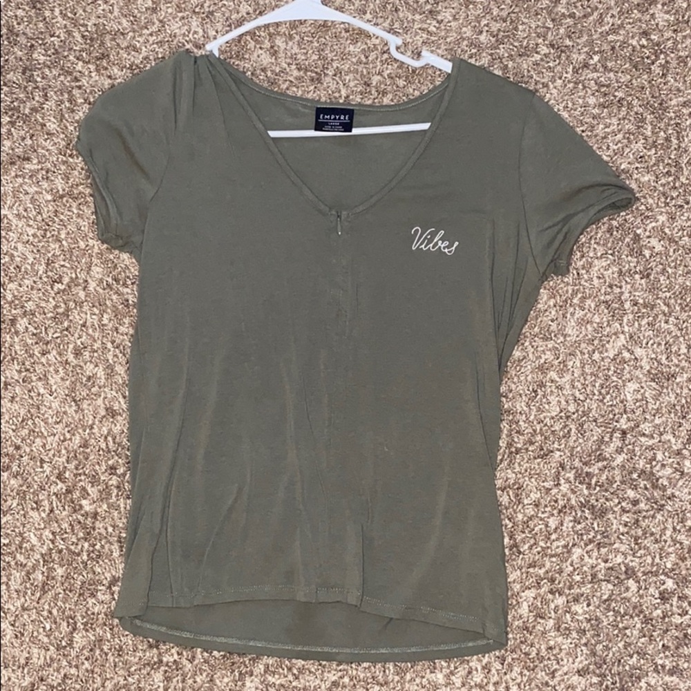 green “ vibes “ logo shirt